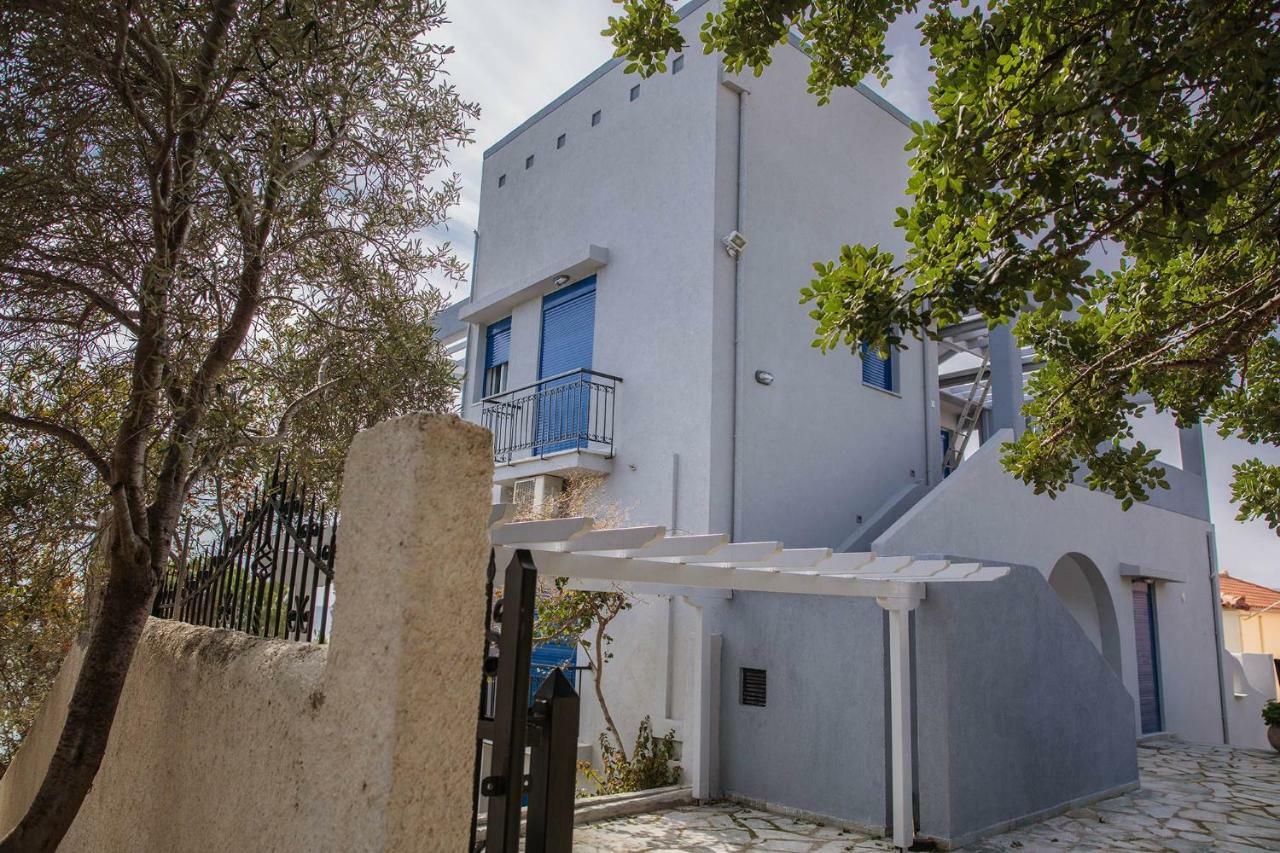 Villa Dimos Gythio Extérieur photo